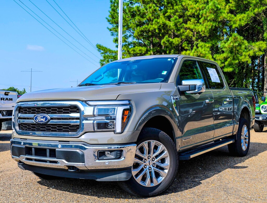 Used 2025 Ford F-150 Lariat Truck