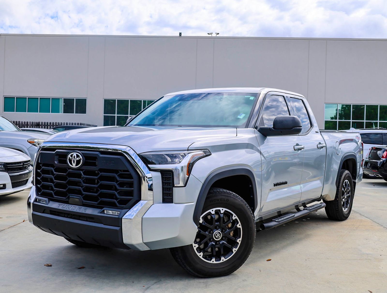 2022 Toyota Tundra SR5 3.4L Double Cab 6.5' Bed's photo