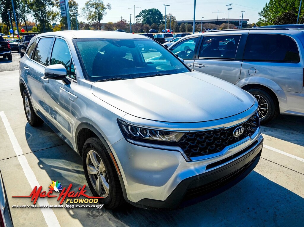 Used 2021 Kia Sorento LX SUV