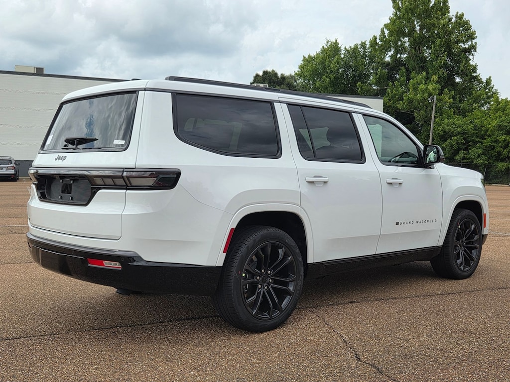 New 2026 Jeep Grand Wagoneer Summit Reserve SUV