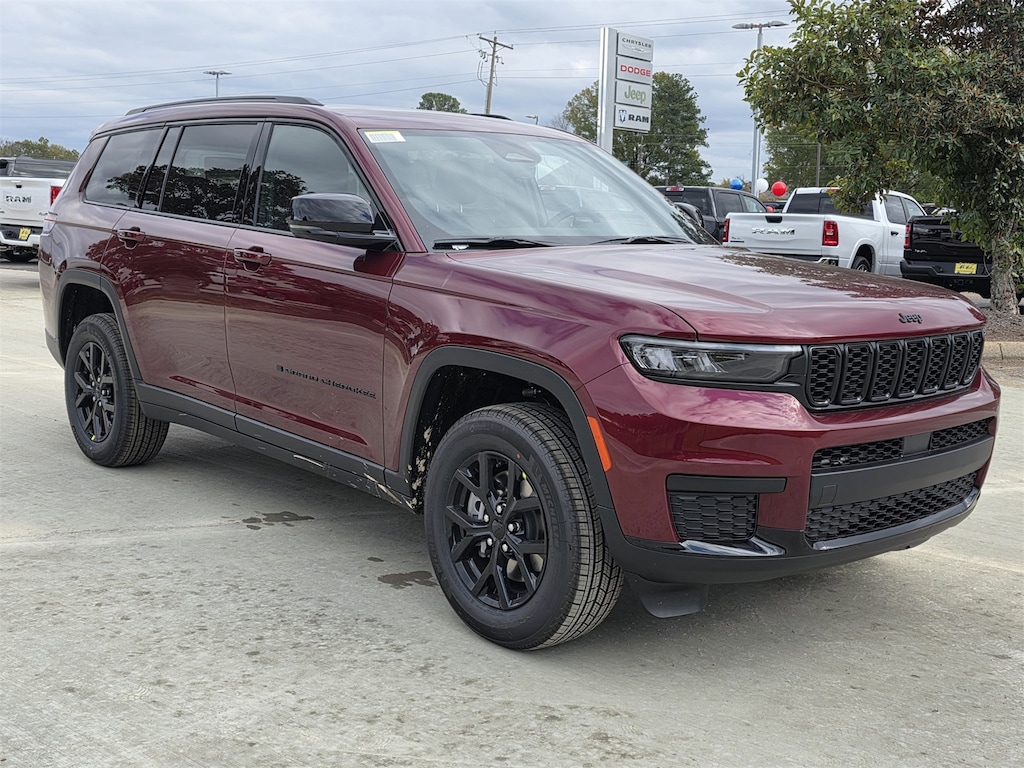 New 2025 Jeep Grand Cherokee L Altitude X Sport Utility