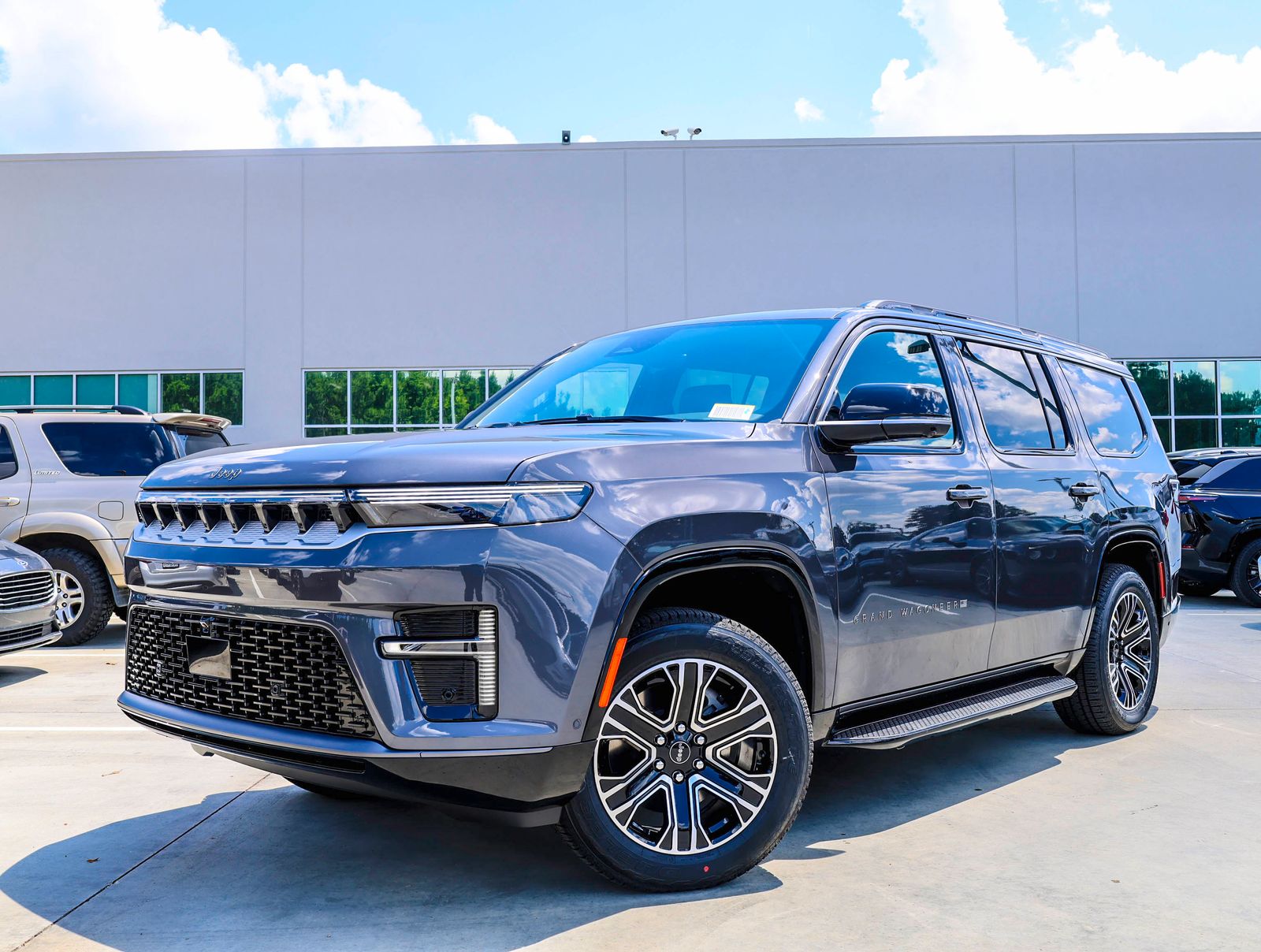 2026 Jeep Grand Wagoneer Sport Utility 