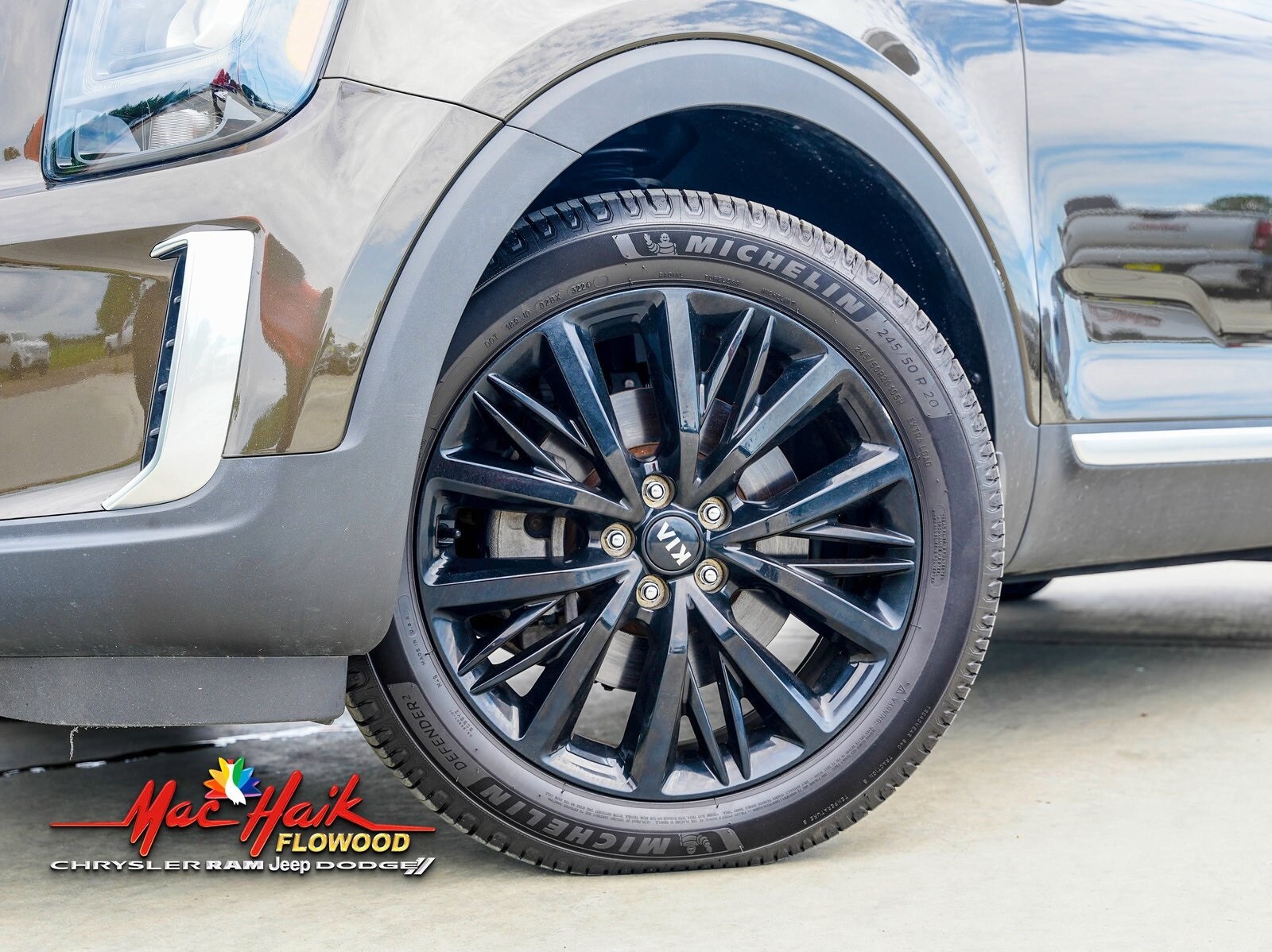2020 Kia Telluride SX photo 2