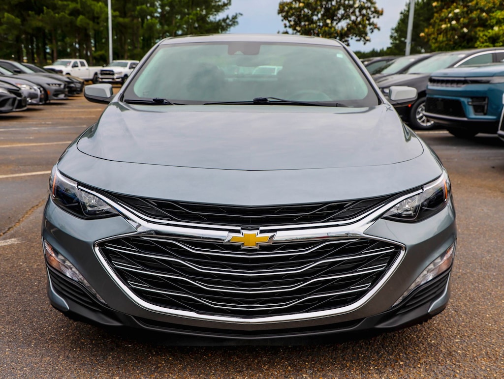 Used 2024 Chevrolet Malibu LT Sedan