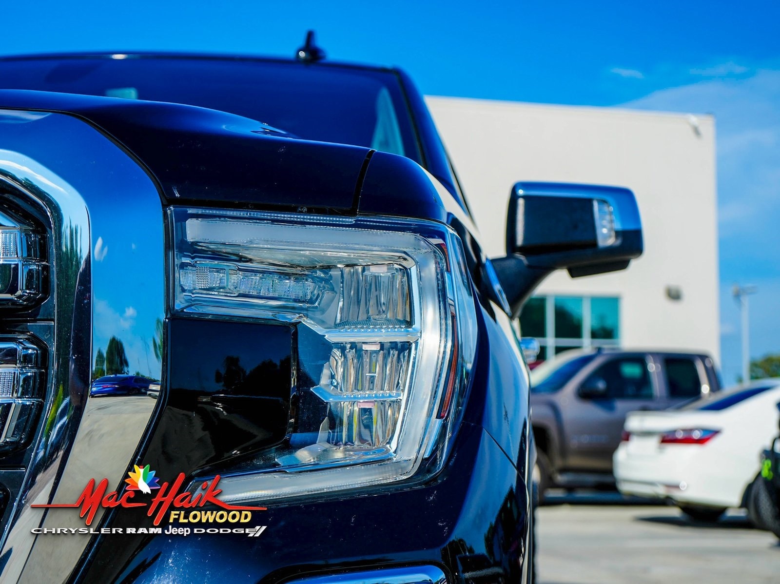Used 2019 GMC Sierra 1500 SLT with VIN 3GTU9DED7KG101447 for sale in Flowood, MS