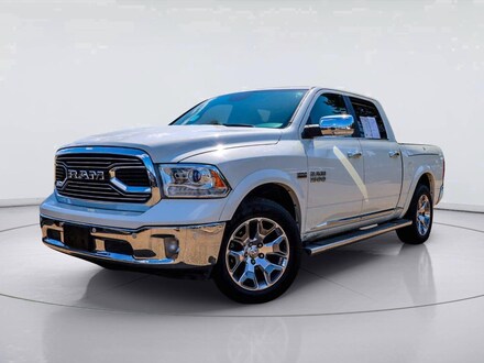 2017 Ram 1500 Limited Truck