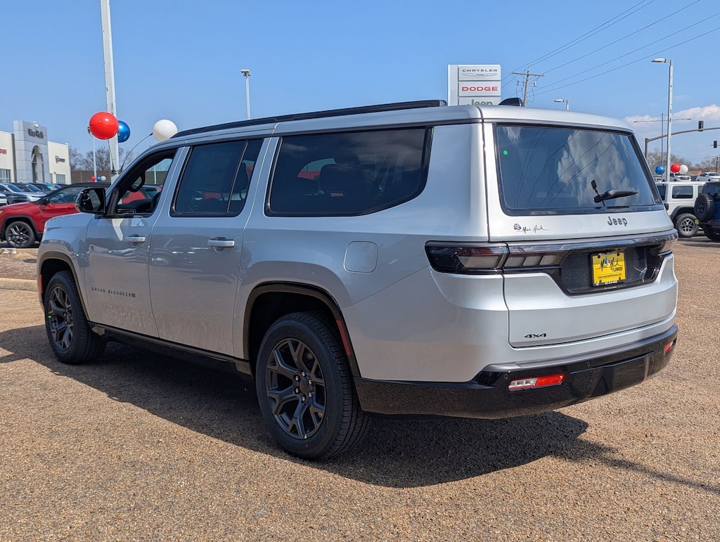 New 2026 Jeep Grand Wagoneer L Limited Altitude Sport Utility