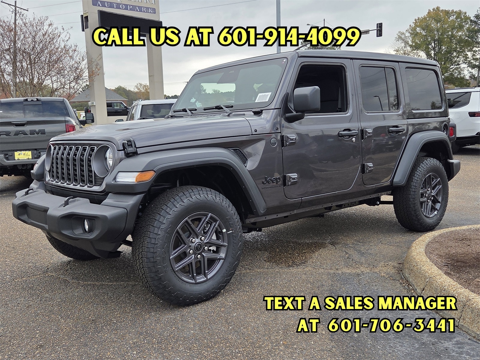 2026 Jeep Wrangler 4-Door Sport S's photo