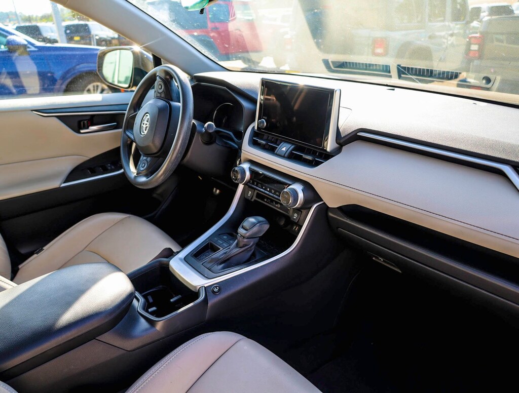 Used 2023 Toyota RAV4 XLE SUV
