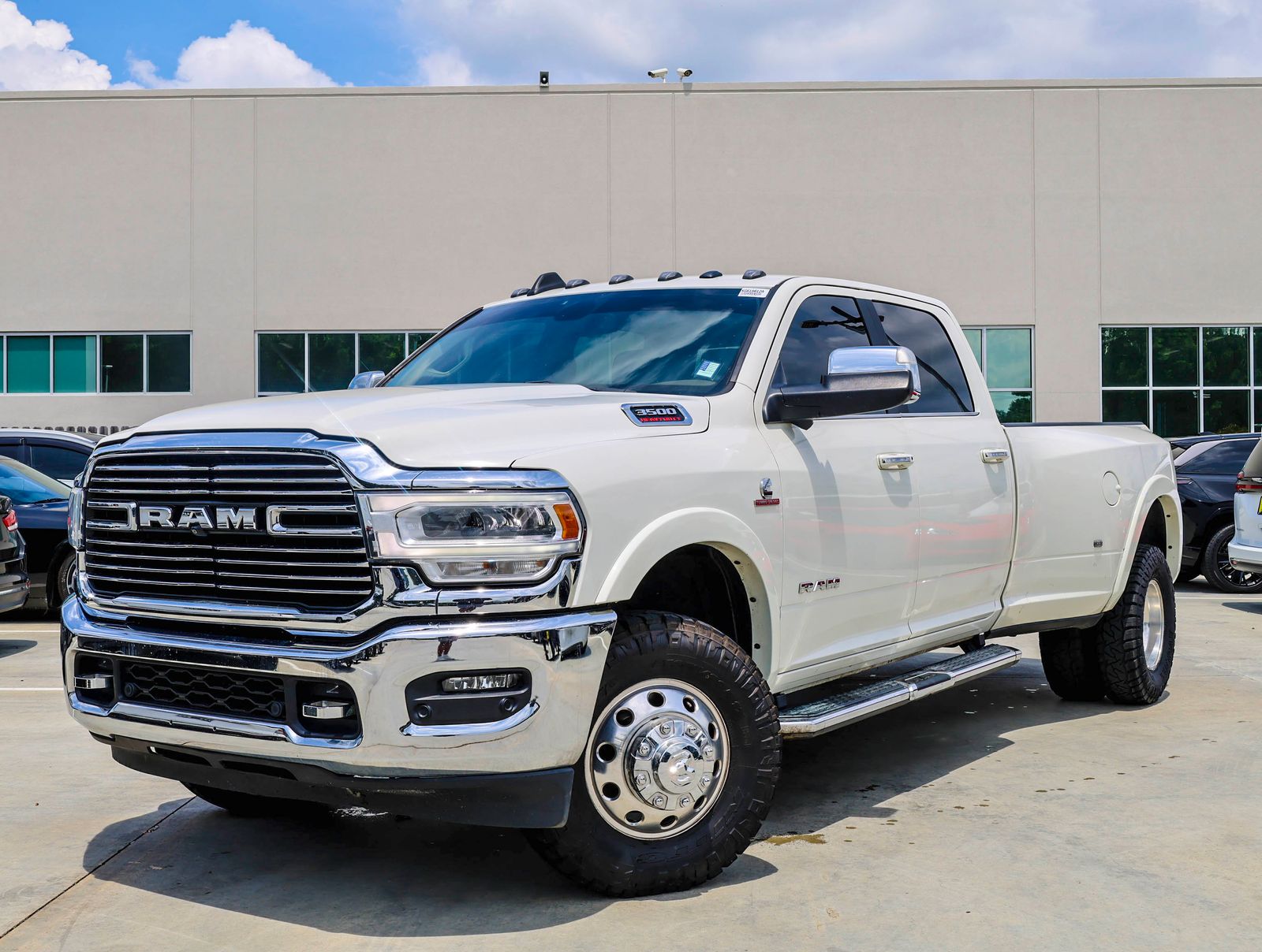 2019 RAM 3500 Laramie 4X4 Crew Cab LWB's photo