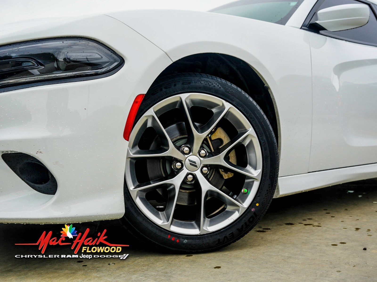 2022 Dodge Charger GT photo 2