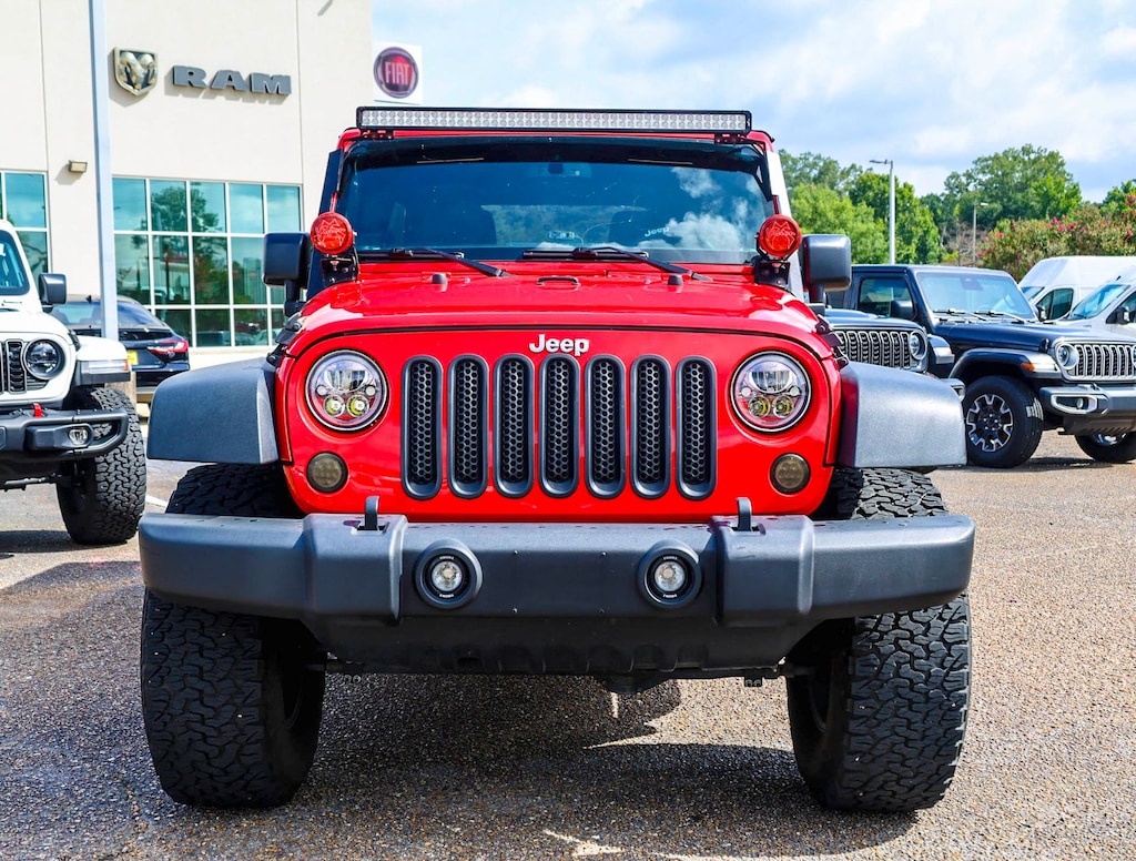 Used 2016 Jeep Wrangler Unlimited Rubicon SUV