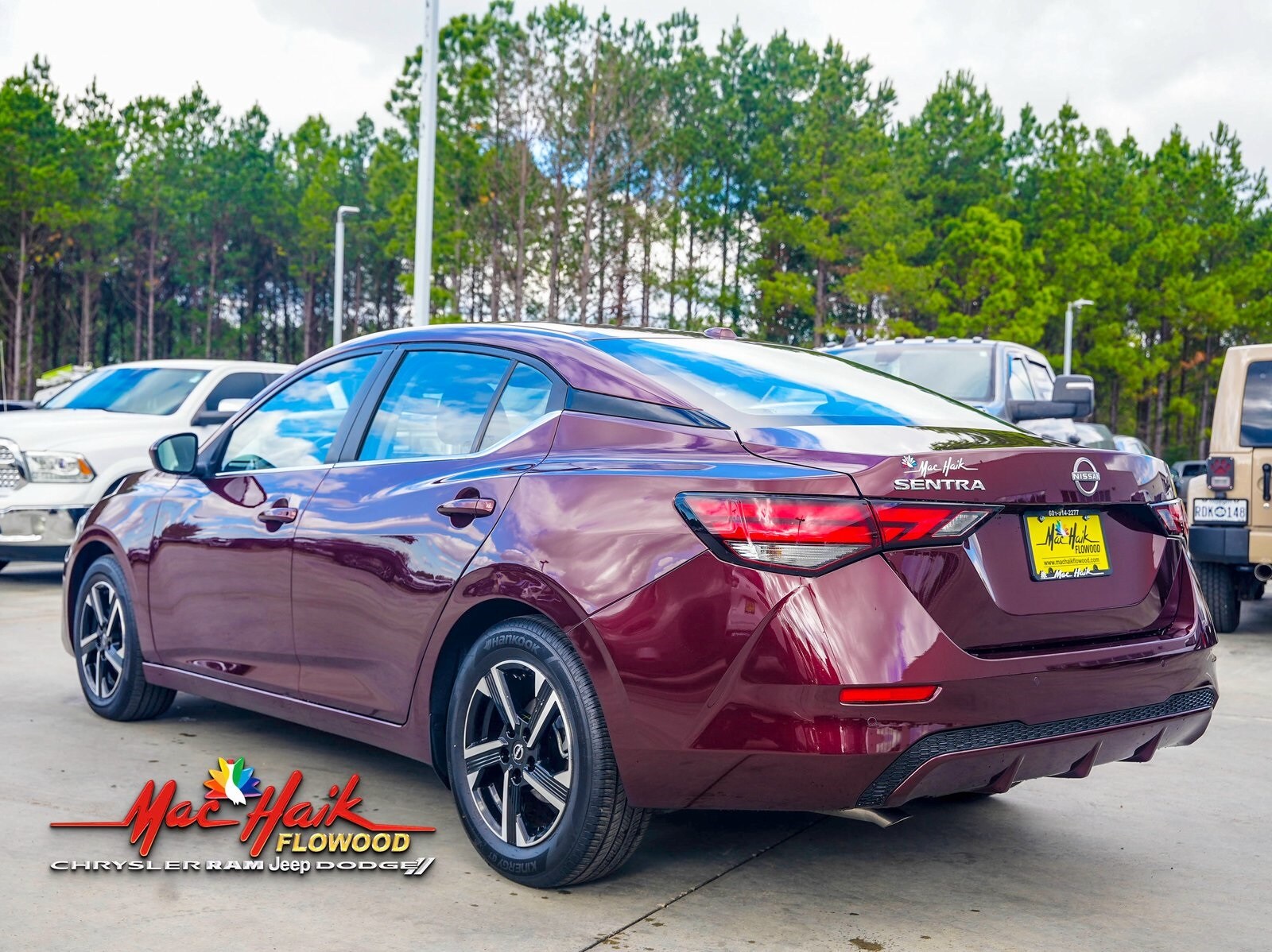 2025 Nissan Sentra SV photo 4