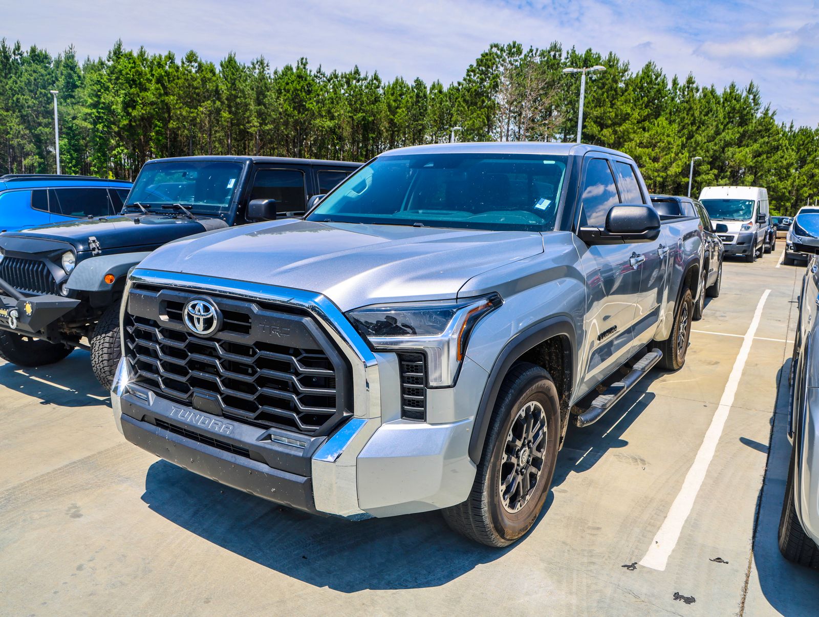 2022 Toyota Tundra SR5 3.4L Double Cab 6.5' Bed's photo