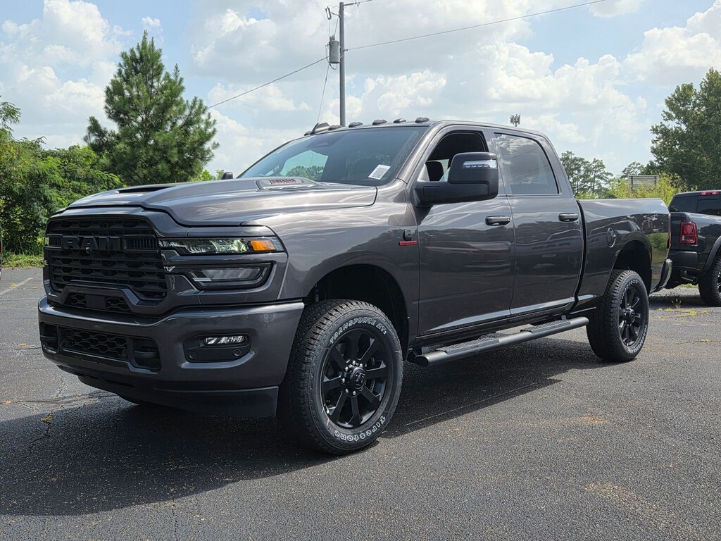 New 2026 Ram 2500 BLACK EXPRESS CREW CAB 4X4 6'4 BOX Truck