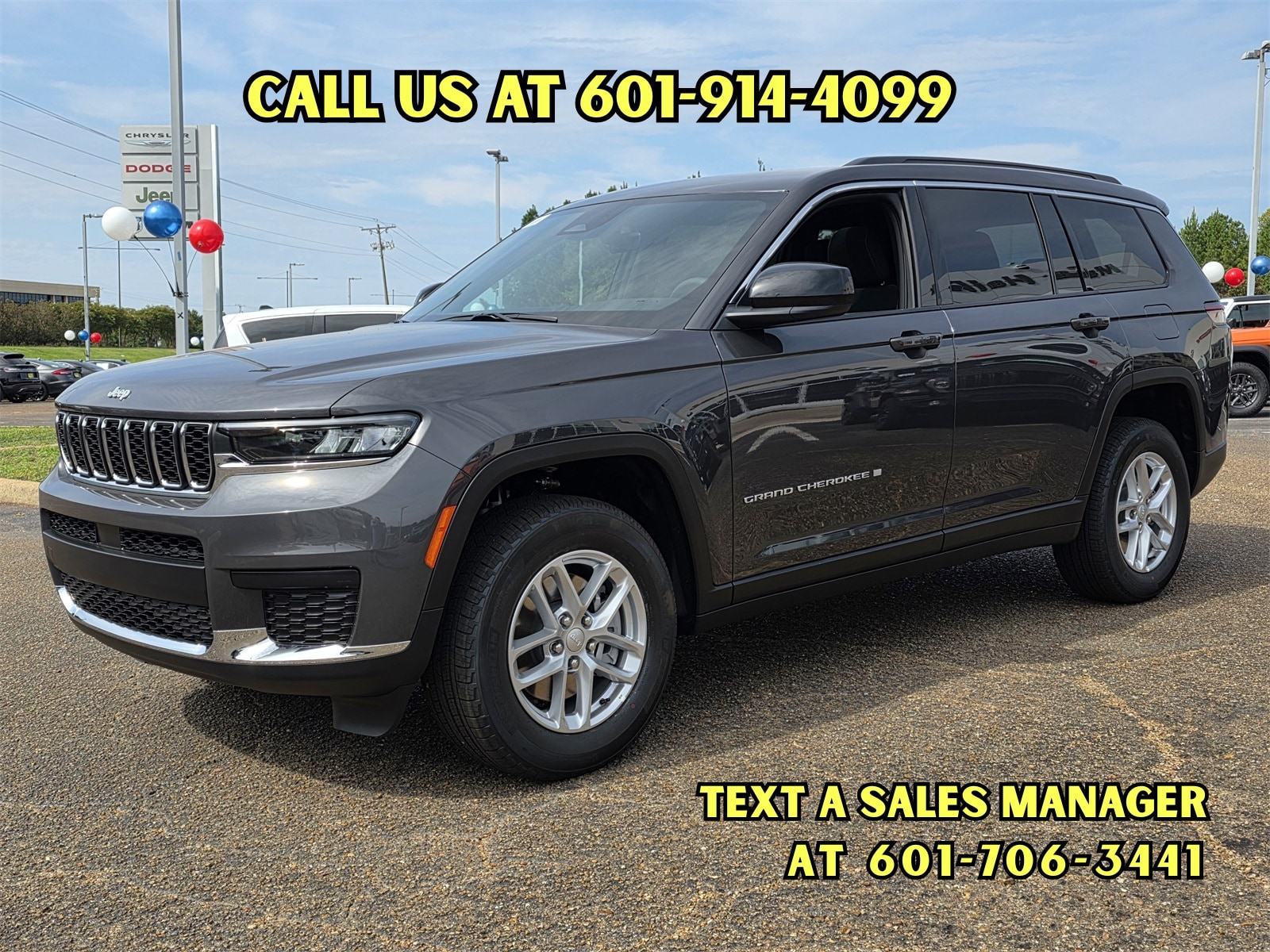 2025 Jeep Grand Cherokee L Laredo's photo