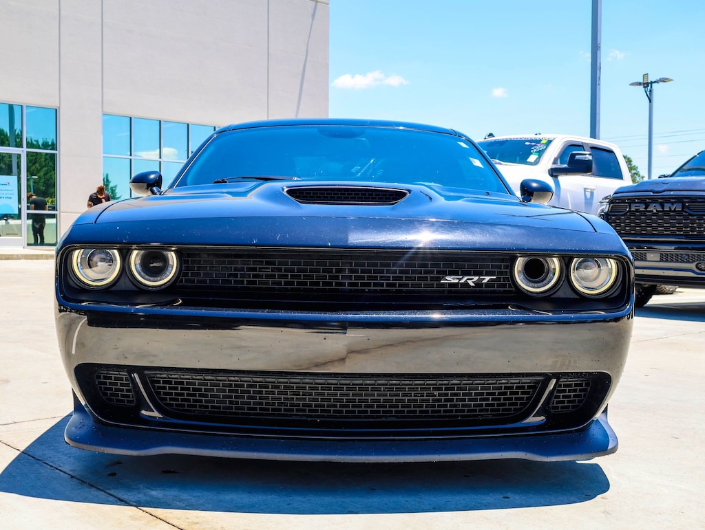 Used 2015 Dodge Challenger SRT Hellcat Coupe