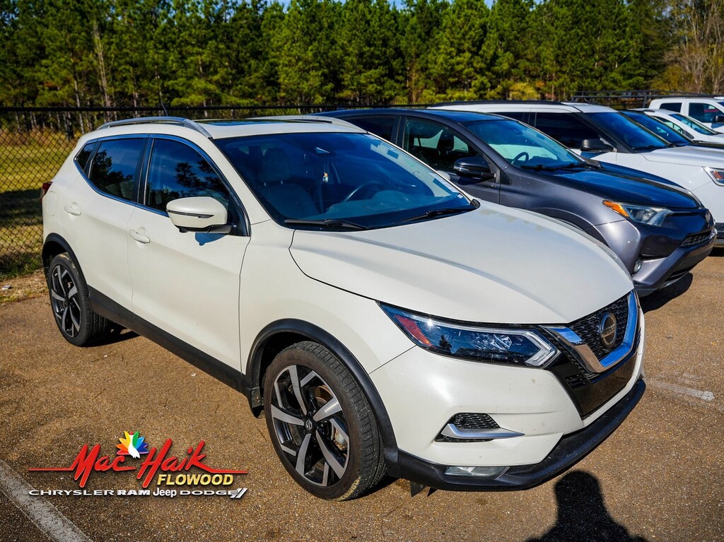 Used 2021 Nissan Rogue Sport SL SUV