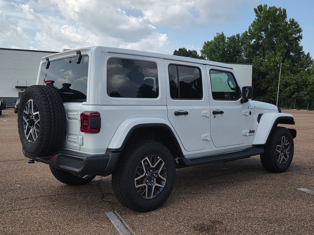New 2026 Jeep Wrangler Sahara SUV