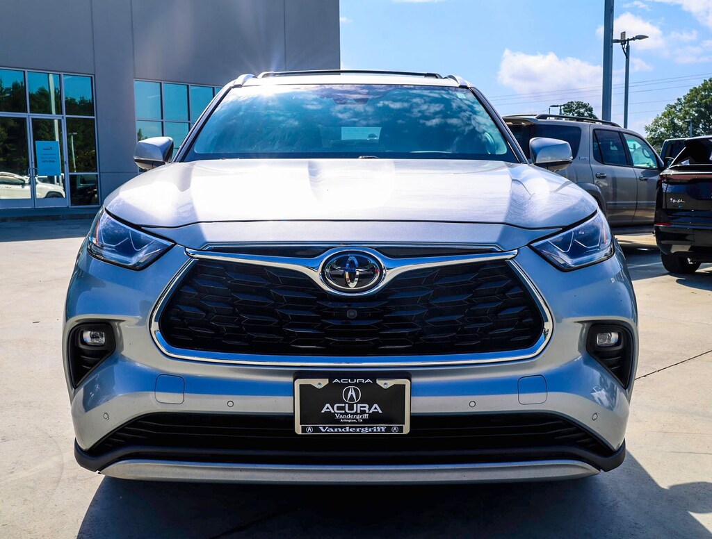 Used 2020 Toyota Highlander Platinum SUV
