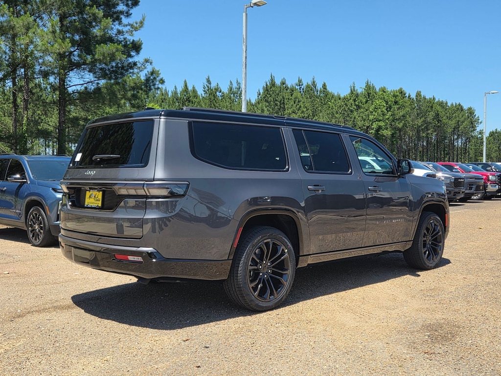 New 2026 Jeep Grand Wagoneer L Summit Obsidian Sport Utility