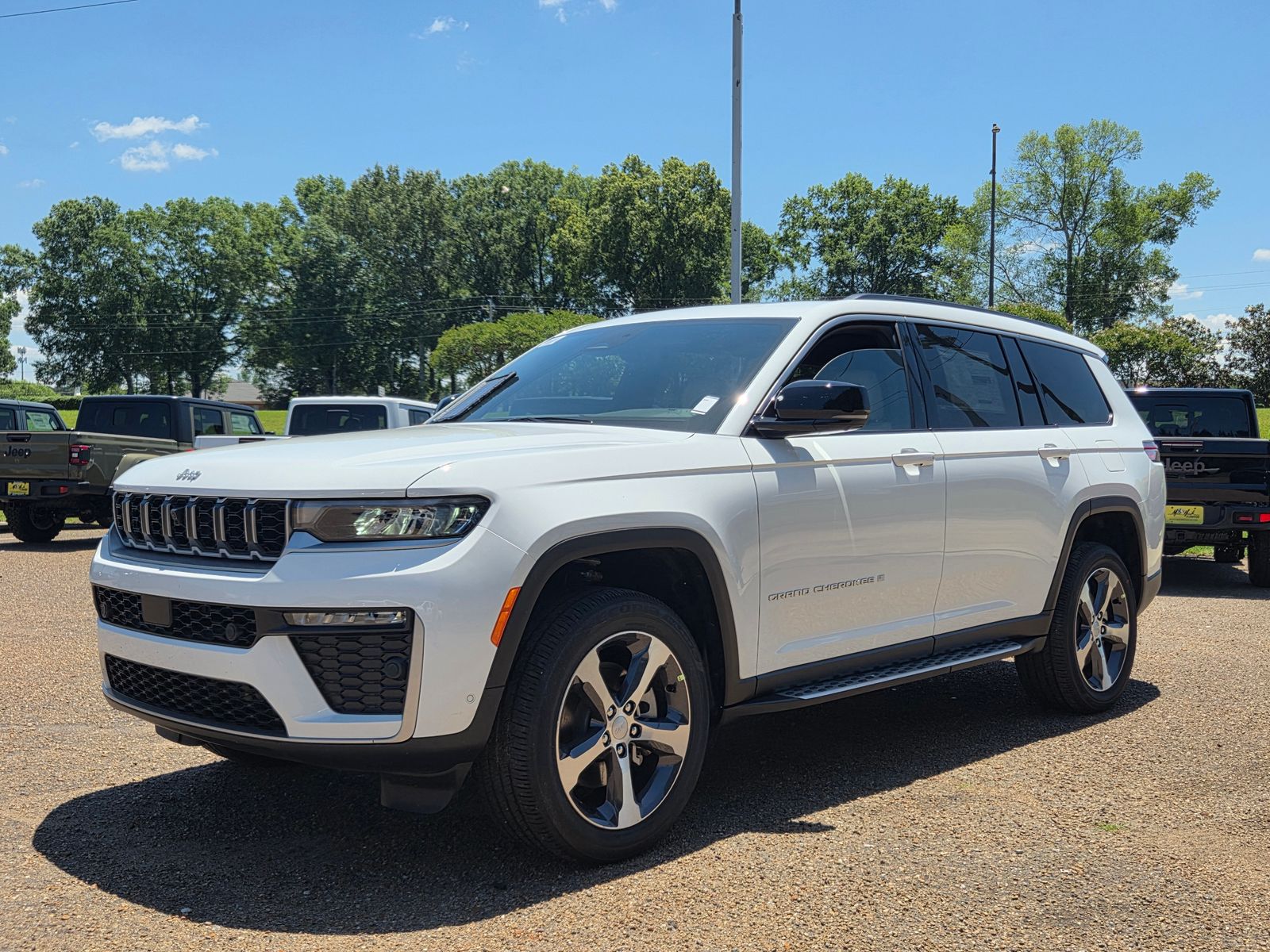 2026 Jeep Grand Cherokee L Sport Utility 