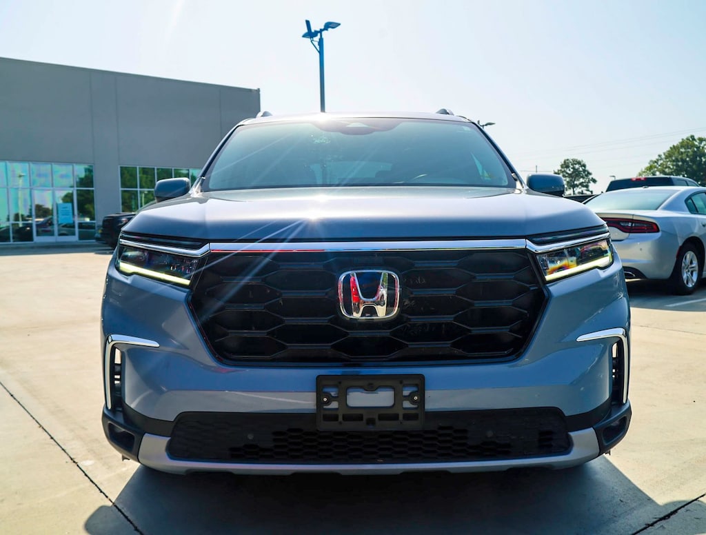 Used 2024 Honda Pilot Touring SUV