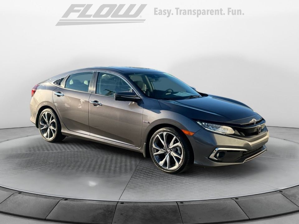 2019 Honda Civic Touring's photo