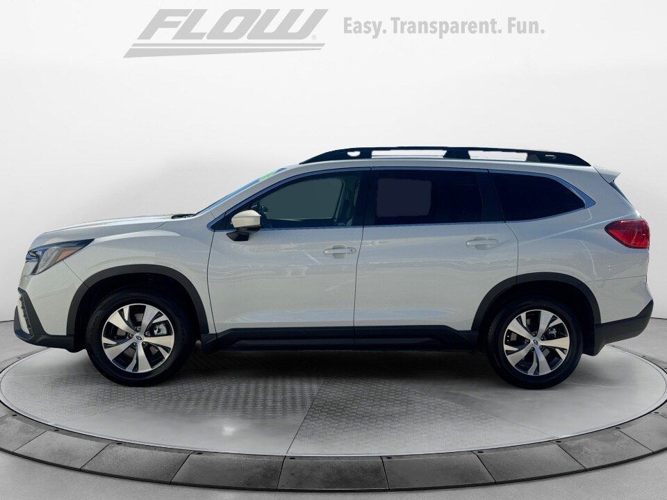 2025 Subaru Ascent Premium photo 4