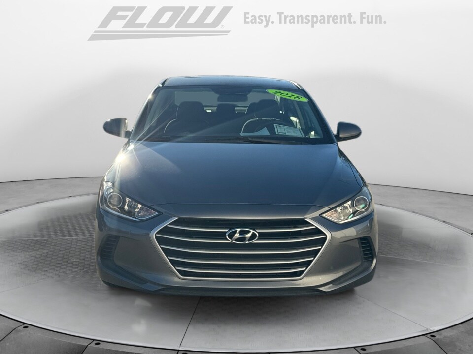 2018 Hyundai Elantra SE photo 2