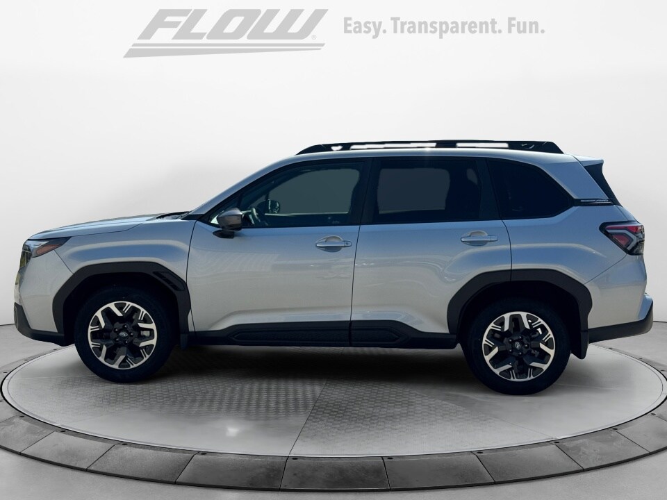 2025 Subaru Forester Premium Base photo 4