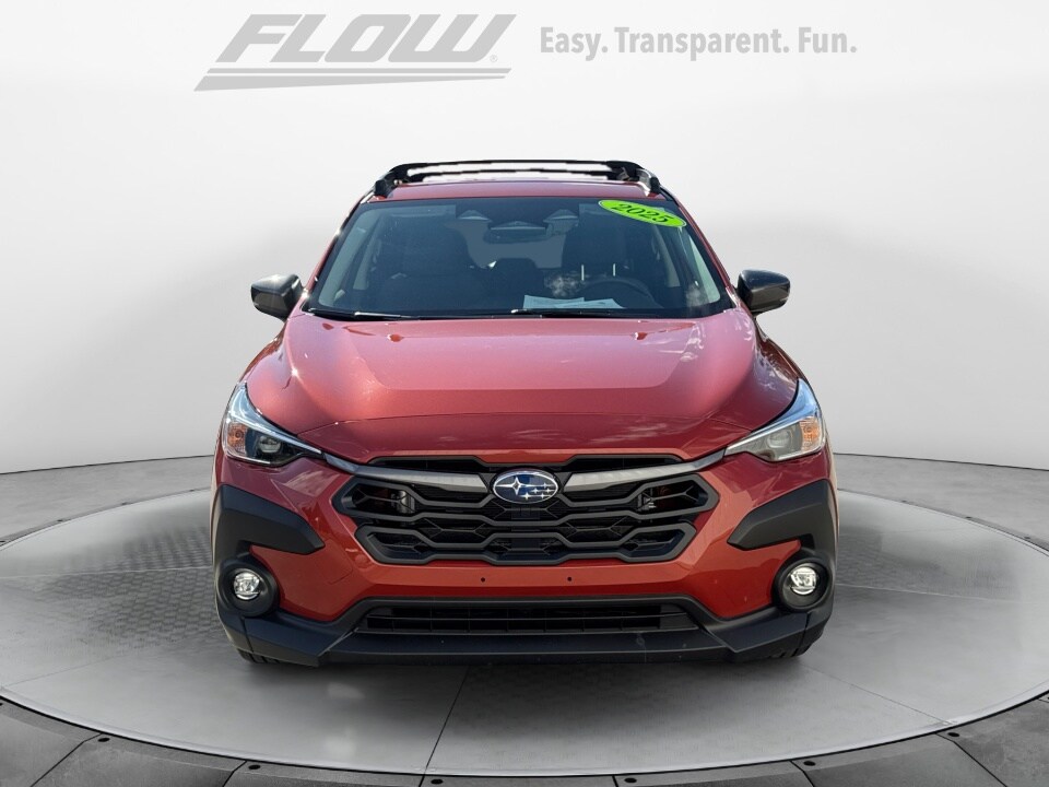 2025 Subaru Crosstrek Premium photo 2