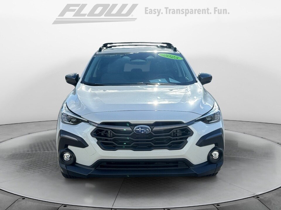 2025 Subaru Crosstrek Limited photo 2