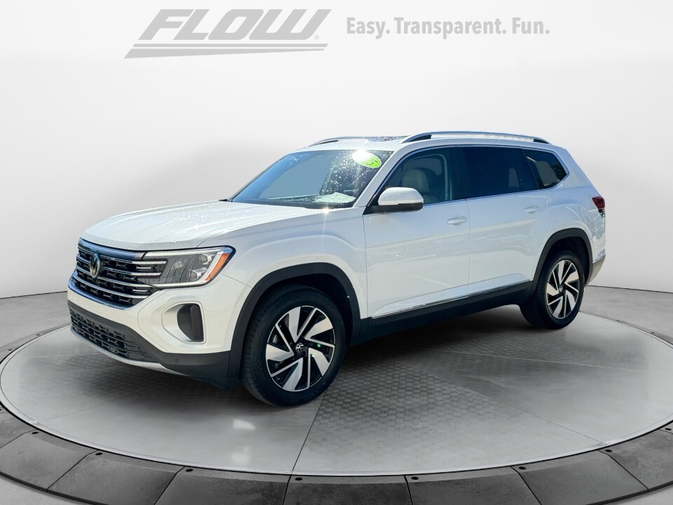 2015 Subaru Outback 2.5i Limited photo 2