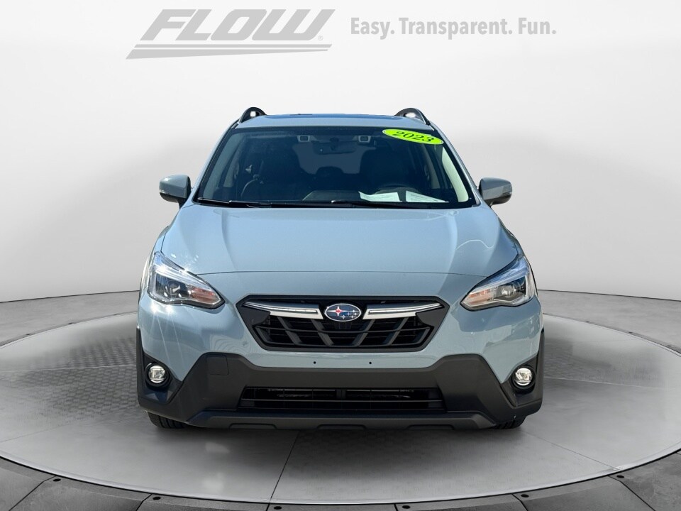 2023 Subaru Crosstrek Limited photo 2