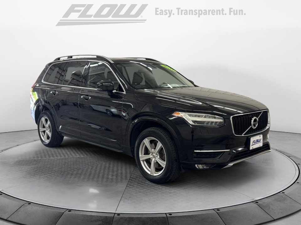 2017 Volvo XC90 Momentum