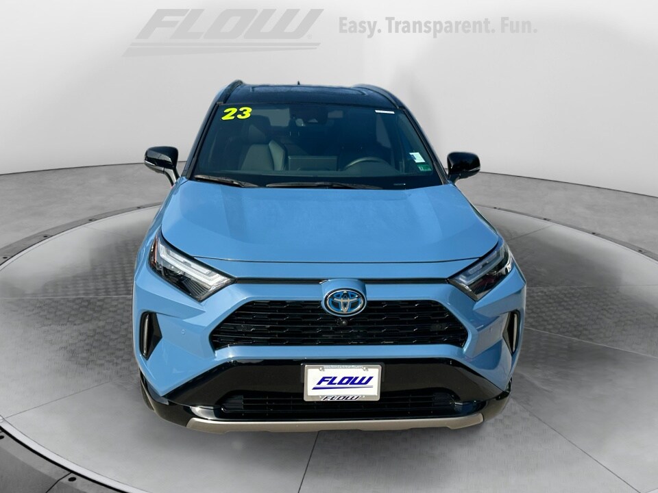 2023 Toyota RAV4 Hybrid XSE photo 2