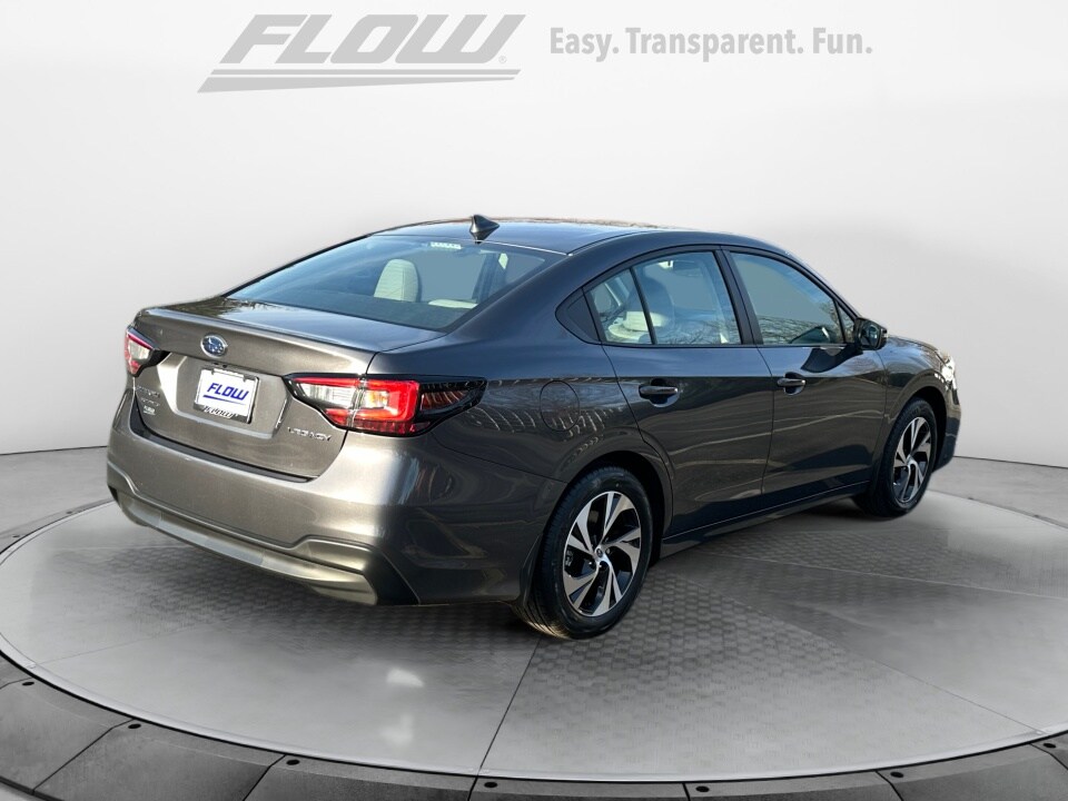 2025 Subaru Legacy Premium photo 4