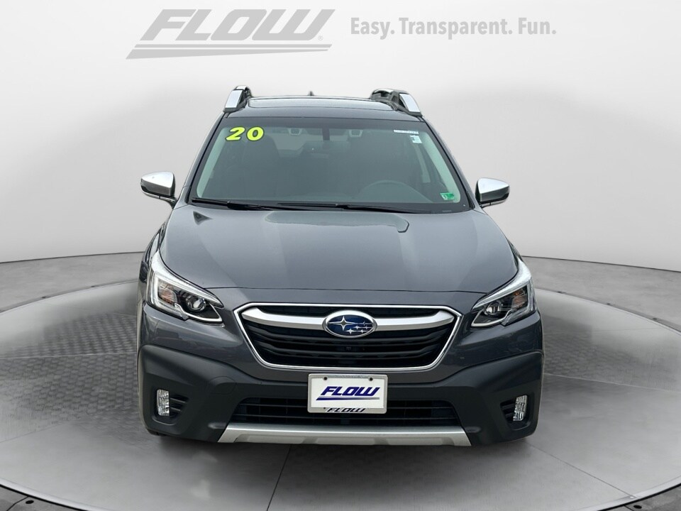 2022 Subaru Outback Touring photo 2