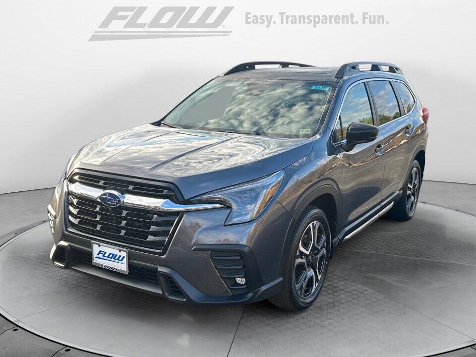 2025 Subaru Ascent Limited photo 3