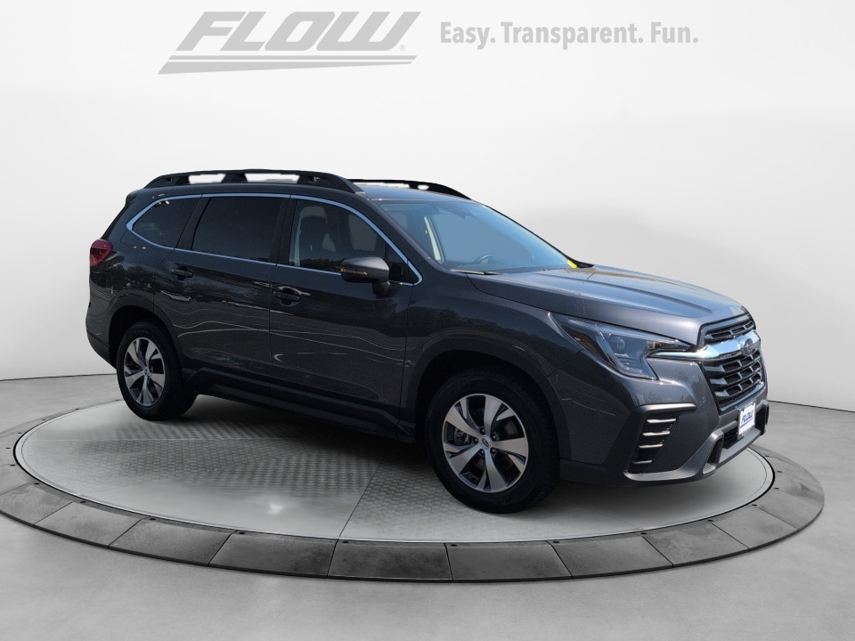 2023 Subaru Ascent Premium 7 Passenger's photo