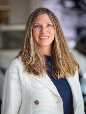 Staff member Doniell Desmond from 0b71a790956e