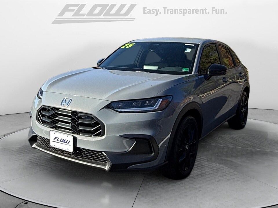 2025 Honda HR-V Sport photo 3