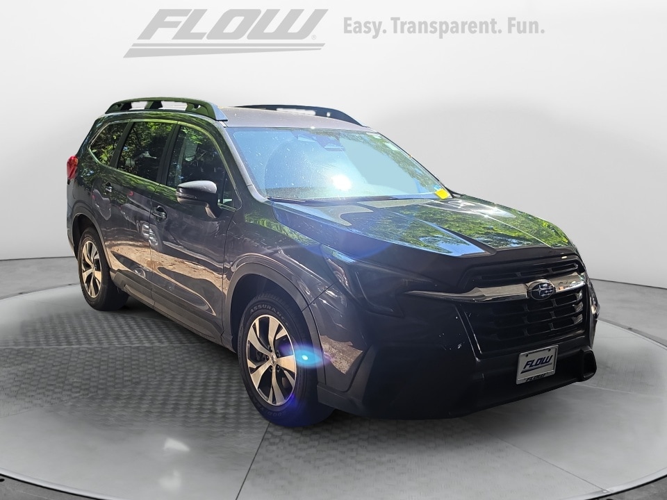 2023 Subaru Ascent Premium 7 Passenger's photo