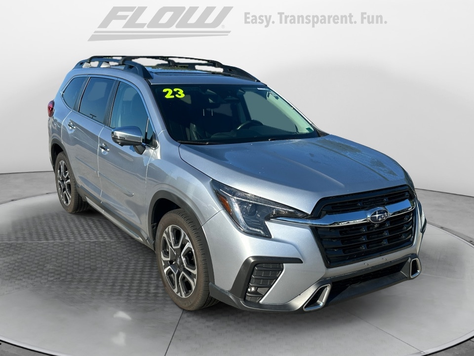 2023 Subaru Ascent Touring's photo