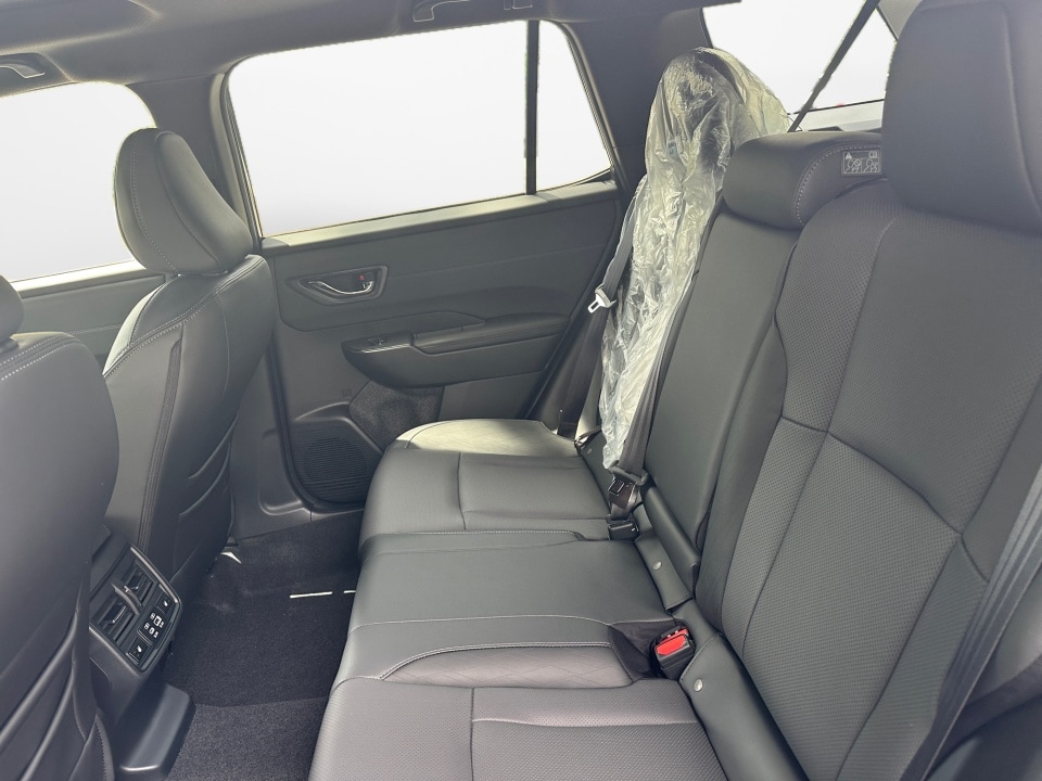 2026 Subaru Outback Touring XT - Photo 13