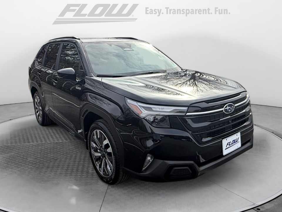 2025 Subaru Forester Touring's photo