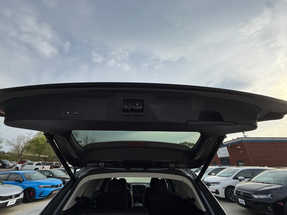 2026 Subaru Ascent Premium - Photo 14