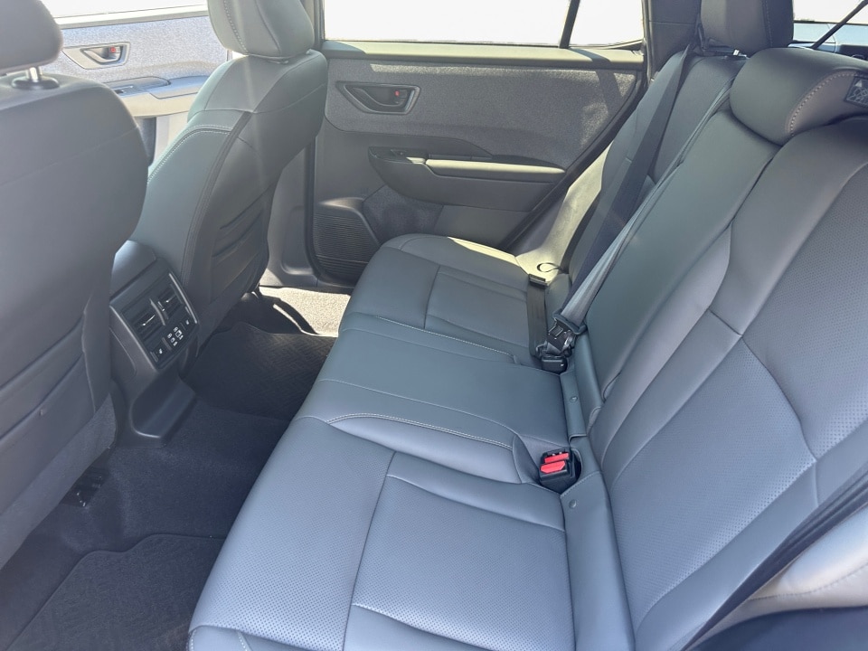 2026 Subaru Outback Limited - Photo 13