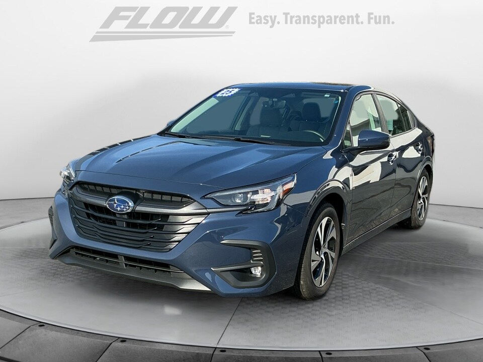 2025 Subaru Legacy Premium photo 3